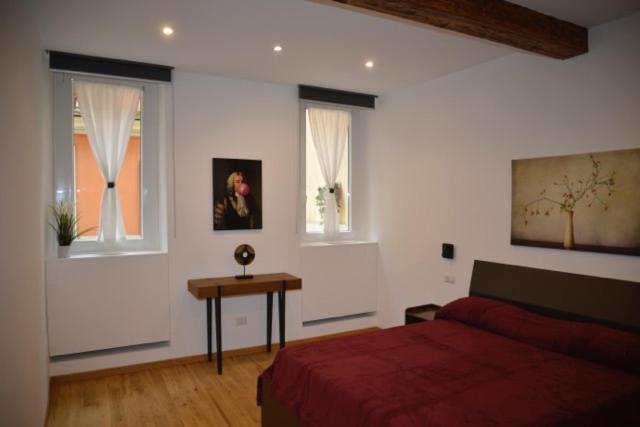Fidia Palace Flavia'S Apartment Colosseo Рим Екстер'єр фото