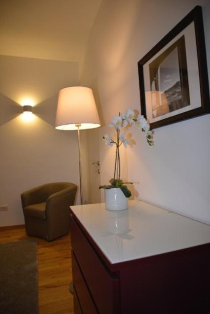 Fidia Palace Flavia'S Apartment Colosseo Рим Екстер'єр фото