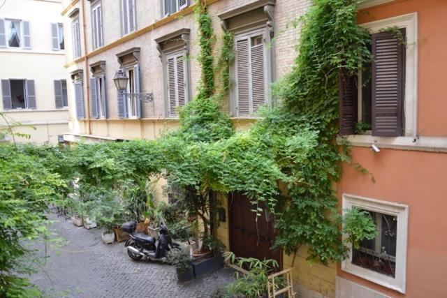 Fidia Palace Flavia'S Apartment Colosseo Рим Екстер'єр фото